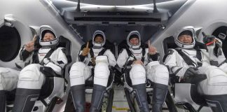 Astronautas de misión privada regresan-miaminews24