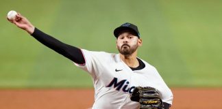 Marlins de Miami deja en 0 a los Cardenales de San Luis