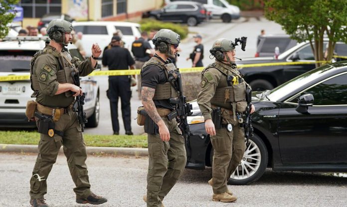 Doce heridos por tiroteo en centro comercial de Carolina del Sur