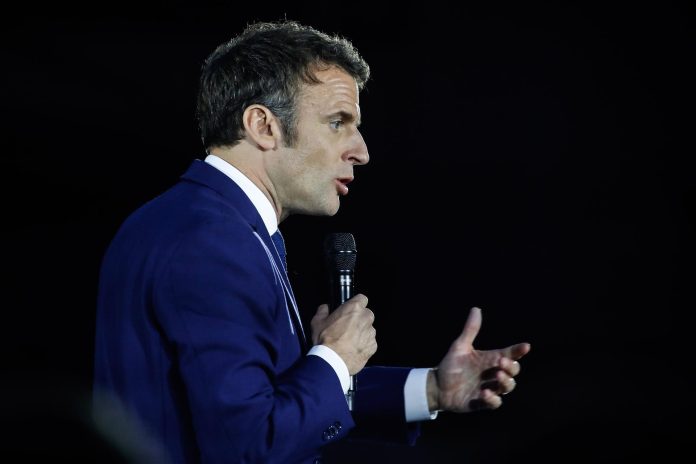 Emmanuel Macron acusa a Le Pen - miaminews24