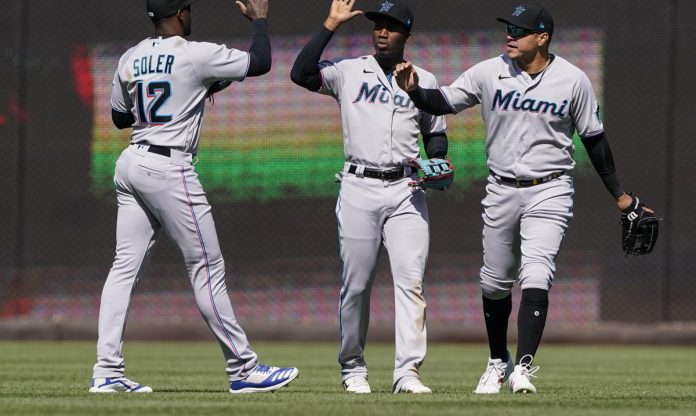 Los Marlins de Miami extienden su racha de victoria al vencer a Washington