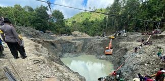 12 mujeres mueren sepultadas en una mina de oro en Indonesia