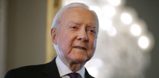 Exsenador de Utah Orrin Hatch muere a los 88 años