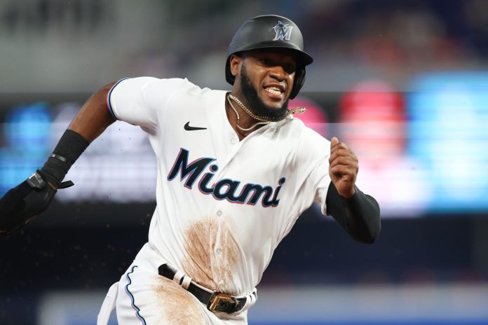 Marlins de Miami caen contra los Cardenales de San Luis