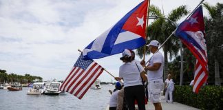 Estados Unidos restablece vuelos y remesas a Cuba