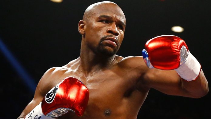 Floyd Mayweather volvió al boxeo en un combate de exhibición