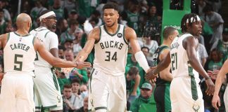 Bucks superan a Celtics en el primer encuentro de la serie