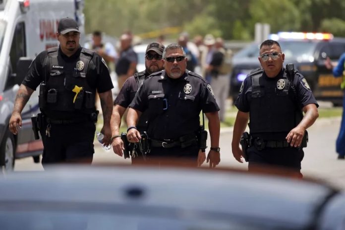 críticas a la policía por la masacre escolar en Texas - miaminews24