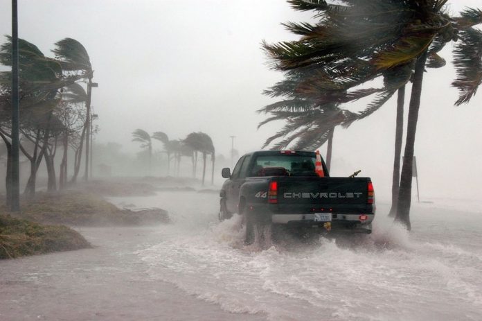 Emiten advertencia de inundación para condados del sur de Florida Emiten advertencia de inundación para condados del sur de Florida