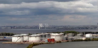 La Unión Europea limita a Rusia con el envío de petróleo-MiamiNews24