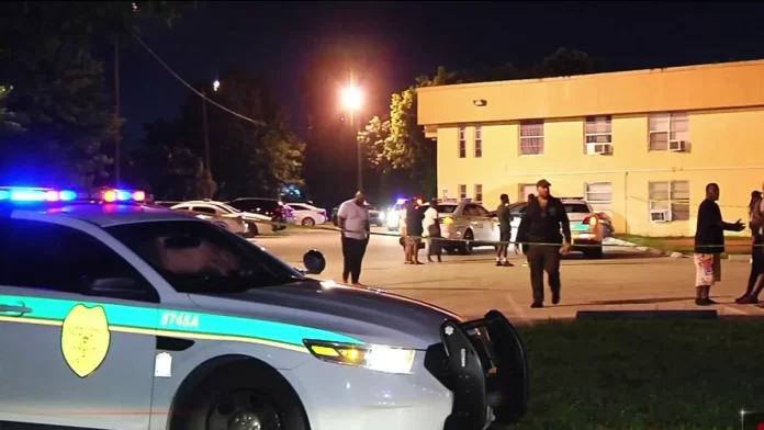 Agentes de la policía investigan nuevo tiroteo en el sureste Miami-Dade