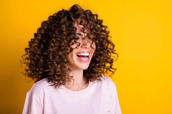 Rizos sanos y perfectos, hidrata tu cabello y dile adiós al frizz-MiamiNews24