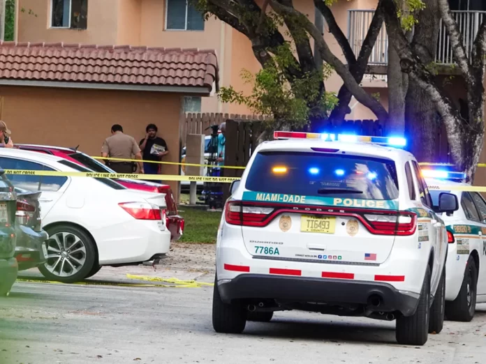 Encuentran a un hombre muerto en la entrada de una casa en Miami-Dade-MiamiNews24
