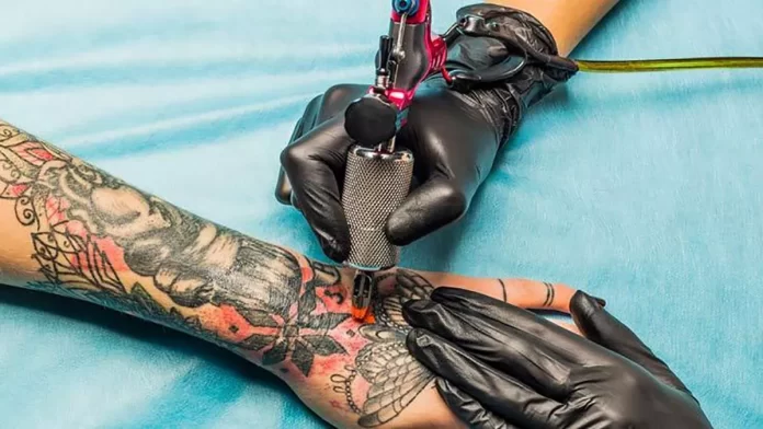 Conoce los lugares menos dolorosos para realizarse tatuajes-MiamiNews24