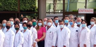 Foto: Llegan los primeros médicos cubanos a México-MiamiNews24