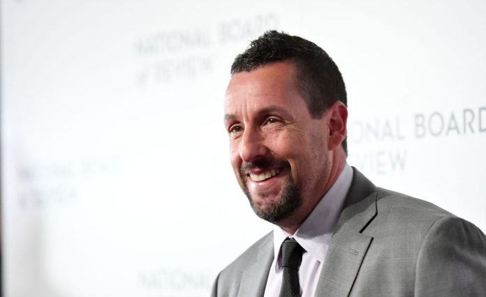 adam sandler enciende alarmas - miaminews24