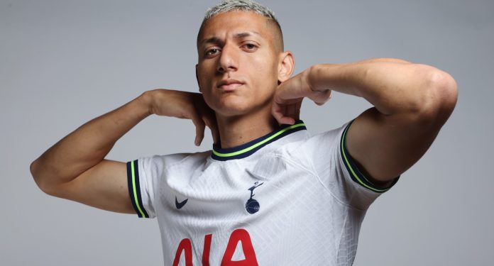 richarlison recibe insultos raciales - miaminews24