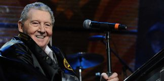murió jerry lee lewis