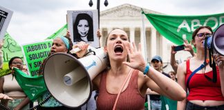 favor derecho aborto michigan - miaminews24