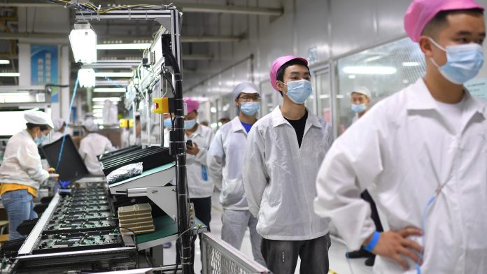La política de “Cero Covid” afecta a la fábrica de Apple en China - miaminews24