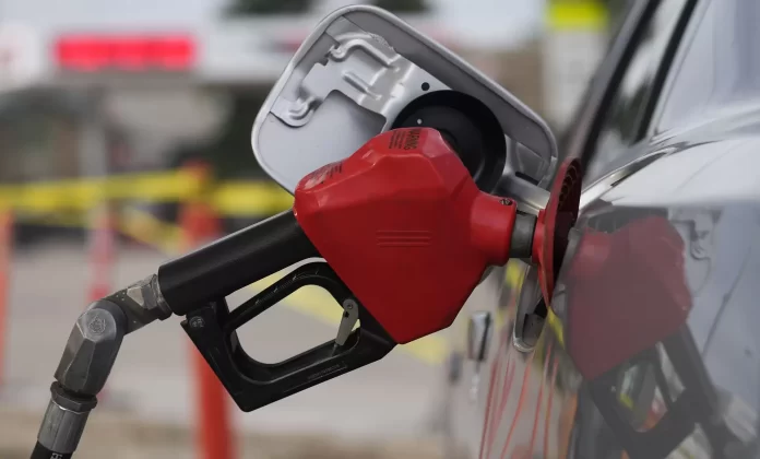 Al parecer en Florida se espera un aumento de gasolina este martes, según reportó algunas autoridades expertas en la materia.
