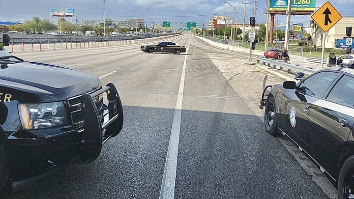Joven fue arrestado por disparar en la autopista de Miami - miaminews24