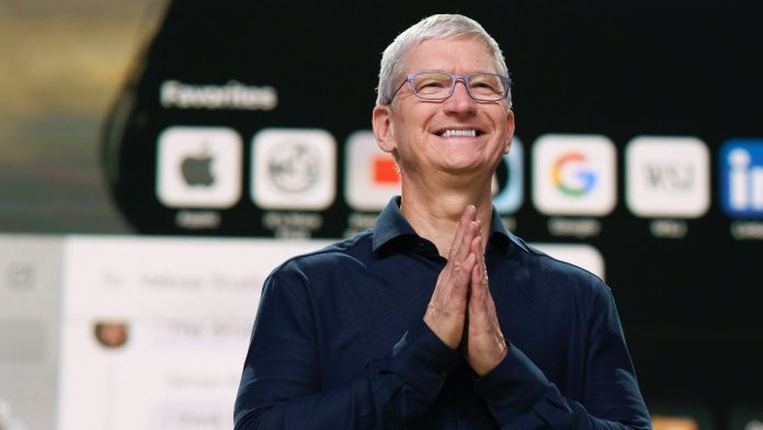 Disminuye el sueldo del CEO de Apple, Tim Cook - miaminews24