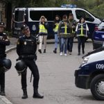 Presentan cargos por terrorismo a sospechoso de ataque bomba en España - miaminews24