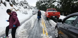 Californianos se quedan sin electricidad por la tormenta invernal - miaminews24