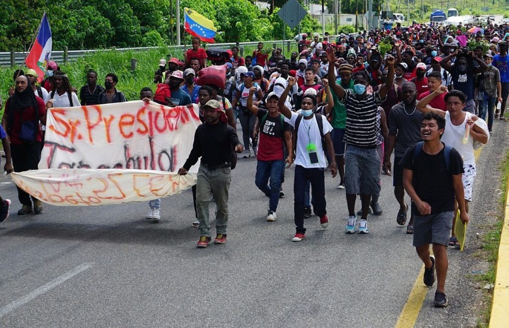 Inmigrantes caravana California Florida 