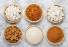 Miel, agave y jarabe de maple: ¿realmente mejores que el azúcar común?