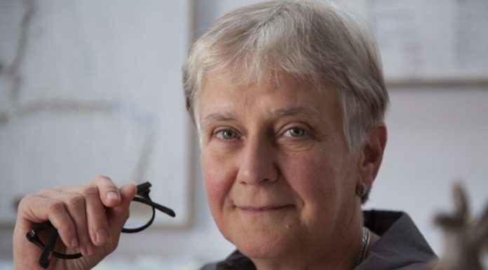 Venezolana Verónica Jaffé obtiene el Premio Casa de América de Poesía Americana