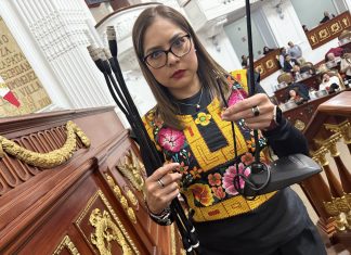 Diputadas del PAN y Morena protagonizan pelea en el Congreso local de México