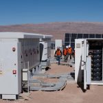 Baterías de litio: de experimento arriesgado a columna vertebral de la energía limpia