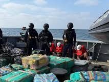 Guardia Costera asesta golpe de 50 millones de dólares al narcotráfico en Port Everglades.