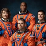 Los héroes de Artemis II regresan hoy a la Tierra tras su histórica órbita lunar