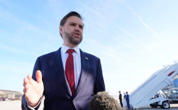 JD Vance viaja a Pakistán para cumbre con Irán: EE.UU. ofrece «mano abierta» pero advierte contra engaños