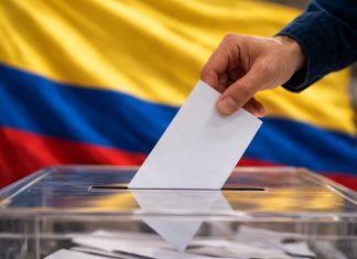 Colombia en el limbo: Una nación fatigada se juega su destino en las urnas