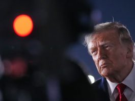 Trump califica al ejército iraní como «un completo desastre» tras nuevo y violento ataque