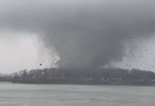 Oleada de tornados deja graves daños y apagones masivos en Illinois, Indiana y Wisconsin