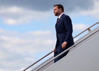 Suiza aplaza el inicio de las conversaciones técnicas entre EE.UU. e Irán tras la cancelación del viaje de JD Vance