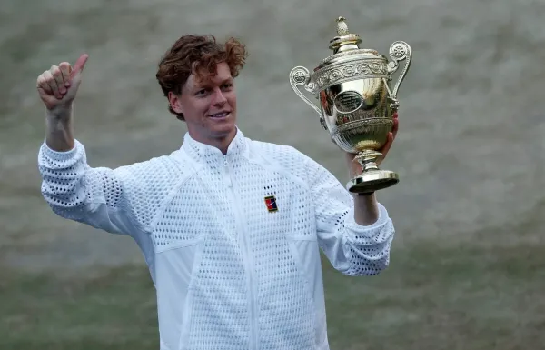 Jannik Sinner agranda su leyenda: remonta a Zverev y revalida la corona en la hierba de Wimbledon